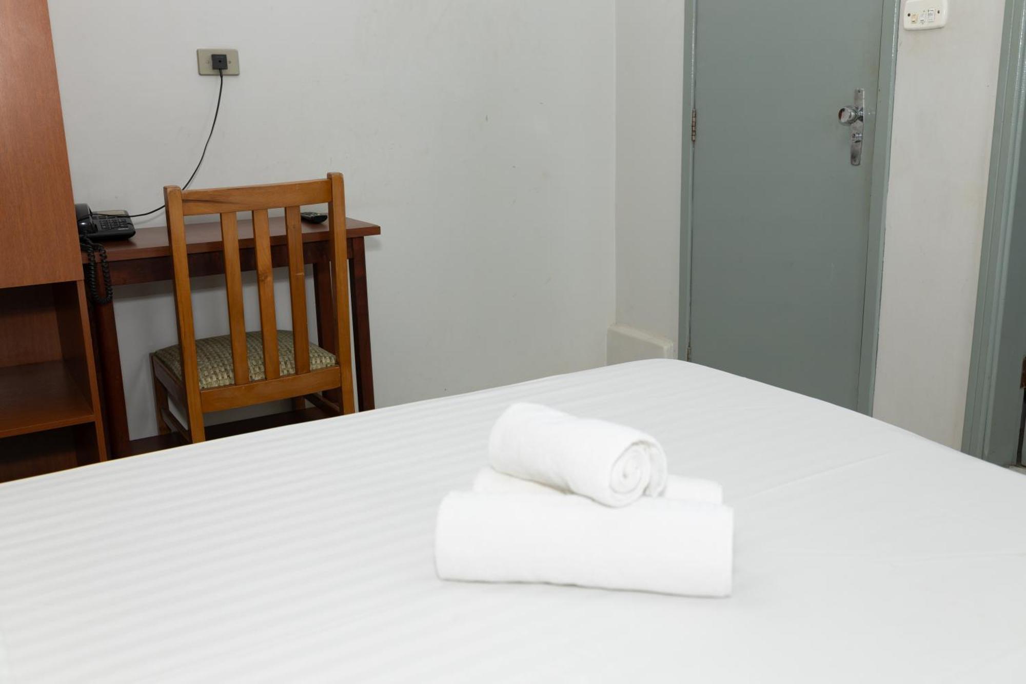 Hotel Carlton Express Imbiara